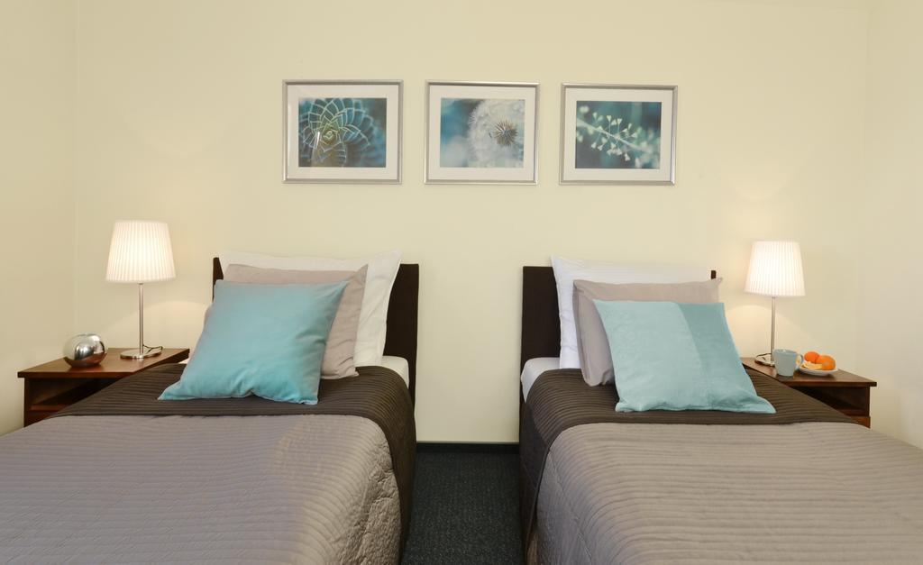Pawlakowa Zagroda Hotel Grabiny-Zameczek Room photo